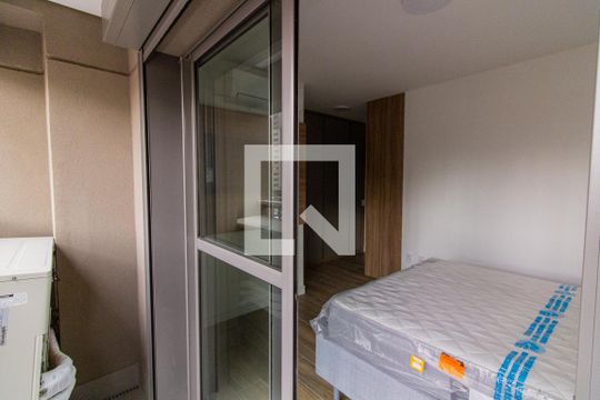 Varanda da Suíte 1 de apartamento para alugar com 2 quartos, 75m² em Perdizes, São Paulo