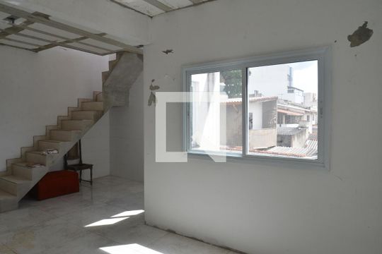 Sala de apartamento à venda com 2 quartos, 116m² em Jardim Stella, Santo André