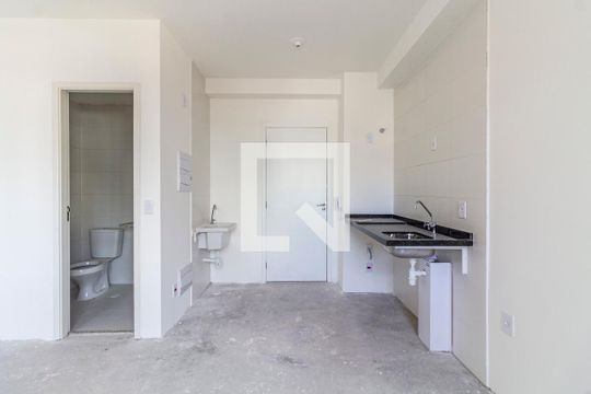 Studio de kitnet/studio à venda com 1 quarto, 24m² em Pinheiros, São Paulo