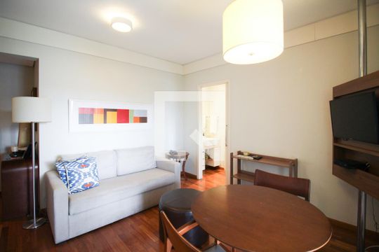 Apartamento à venda com 1 quarto, 44m² em Vila Olímpia, São Paulo