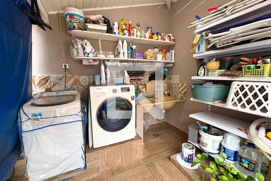 Área de Serviço de casa à venda com 3 quartos, 213m² em Jardim Sao Vicente, Jundiaí