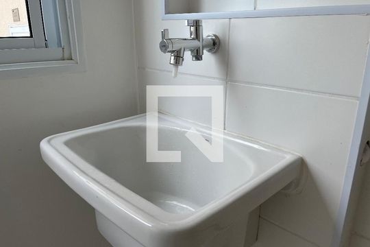 Área de Serviço - Tanque de apartamento para alugar com 2 quartos, 46m² em Parque Santa Rosa, Suzano