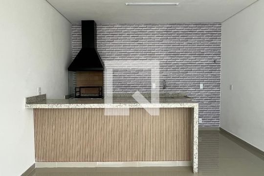 Área comum - Churrasqueira de apartamento para alugar com 2 quartos, 46m² em Parque Santa Rosa, Suzano