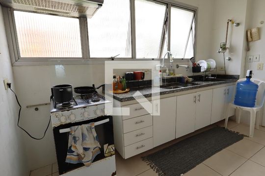 Cozinha de apartamento à venda com 3 quartos, 140m² em Jardim Ampliacao, São Paulo
