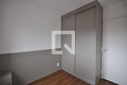 Quarto de apartamento para alugar com 1 quarto, 38m² em Vila Mazzei, São Paulo