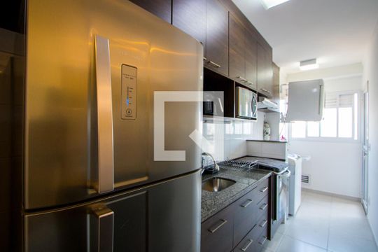 Cozinha de apartamento à venda com 3 quartos, 59m² em Vila Pires, Santo André