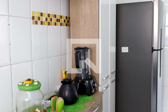 Cozinha de apartamento à venda com 2 quartos, 54m² em Novo Osasco, Osasco