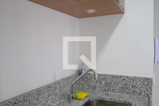 Cozinha de apartamento para alugar com 1 quarto, 34m² em Vila Nair, São Paulo