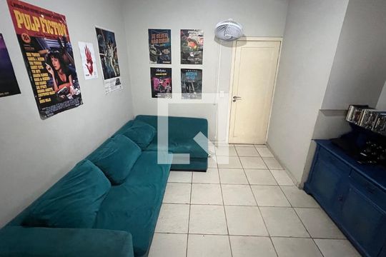 Sala 2 de casa à venda com 6 quartos, 300m² em Vila Madalena, São Paulo