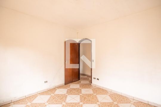 Quarto 3 de casa para alugar com 3 quartos, 126m² em São Pedro, Osasco