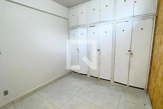 Quarto 1 de apartamento à venda com 2 quartos, 48m² em Centro, Belo Horizonte