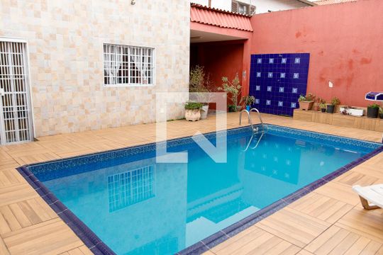 Área comum - Piscina de casa à venda com 5 quartos, 480m² em City Bussocaba, Osasco