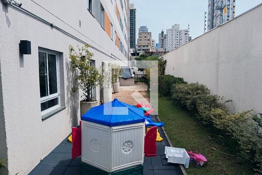 Playground Infantil de apartamento para alugar com 1 quarto, 24m² em Sé, São Paulo