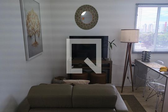 Sala de apartamento para alugar com 1 quarto, 24m² em Sé, São Paulo