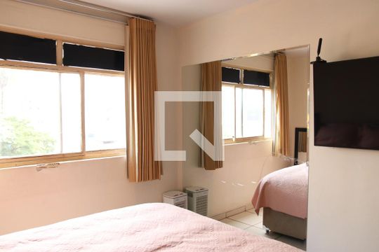 Quarto 1 de apartamento para alugar com 2 quartos, 60m² em Jardim Goiás, Goiânia