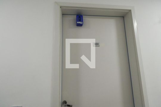 Lockbox de apartamento para alugar com 2 quartos, 50m² em Vila Carrão, São Paulo