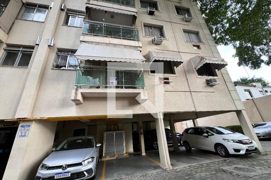 Fachada de apartamento à venda com 3 quartos, 75m² em Pechincha, Rio de Janeiro