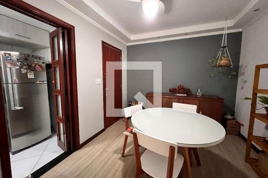 Sala de apartamento à venda com 3 quartos, 75m² em Pechincha, Rio de Janeiro