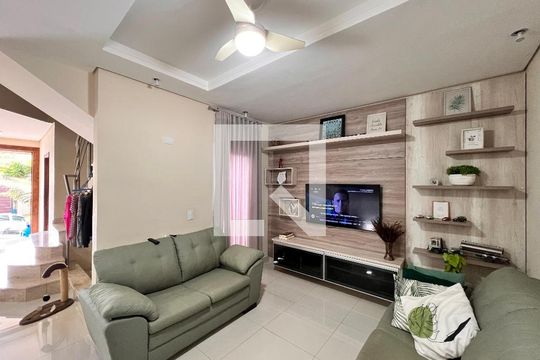 Casa de Condomínio à venda com 3 quartos, 250m² em Swiss Park, Campinas