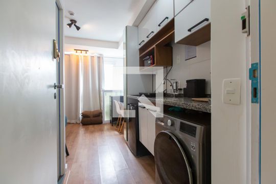 Studio de kitnet/studio para alugar com 1 quarto, 15m² em Cidade Antônio Estêvão de Carvalho, São Paulo