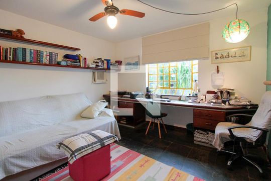 Quarto 3 de casa de condomínio à venda com 4 quartos, 400m² em Itanhangá, Rio de Janeiro
