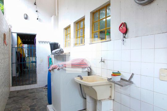 Área de Serviço de casa de condomínio à venda com 4 quartos, 400m² em Itanhangá, Rio de Janeiro
