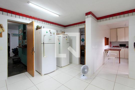 Cozinha de casa de condomínio à venda com 4 quartos, 400m² em Itanhangá, Rio de Janeiro