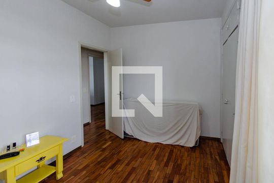 Quarto 1 de apartamento à venda com 3 quartos, 130m² em Carlos Prates, Belo Horizonte