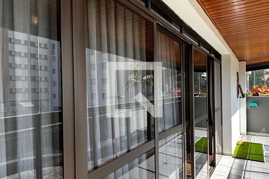 Varanda da  Sala de apartamento à venda com 5 quartos, 390m² em Vila Gilda, Santo André