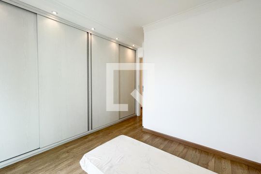 Suíte 2 de apartamento para alugar com 3 quartos, 130m² em Vila Marlene, São Bernardo do Campo