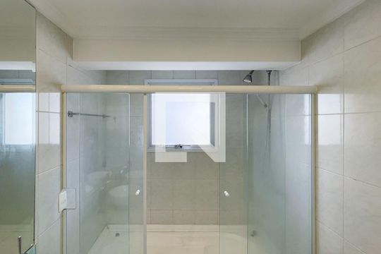 Banheiro - Suíte 2 de apartamento para alugar com 3 quartos, 130m² em Vila Marlene, São Bernardo do Campo