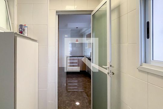 Área de Serviço de apartamento para alugar com 3 quartos, 130m² em Vila Marlene, São Bernardo do Campo
