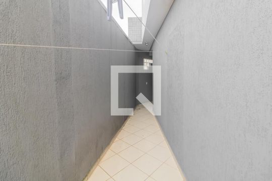 Quintal de casa à venda com 3 quartos, 220m² em Jardim Maringa, São Paulo