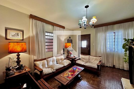 Sala de casa à venda com 3 quartos, 220m² em Santo Amaro, São Paulo
