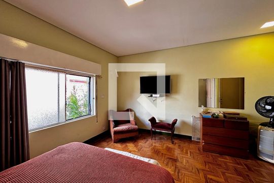 Quarto 1 de casa à venda com 3 quartos, 220m² em Santo Amaro, São Paulo