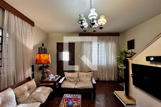 Sala de casa à venda com 3 quartos, 220m² em Santo Amaro, São Paulo