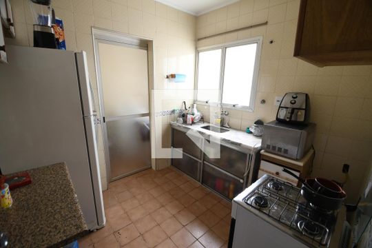 Cozinha de apartamento à venda com 2 quartos, 64m² em Chácara da Barra, Campinas