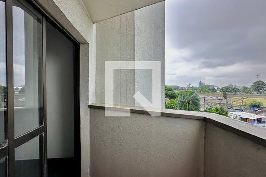 Sacada  de apartamento à venda com 2 quartos, 65m² em Nova Piraju, São Paulo
