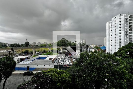 Vista  de apartamento à venda com 2 quartos, 65m² em Nova Piraju, São Paulo
