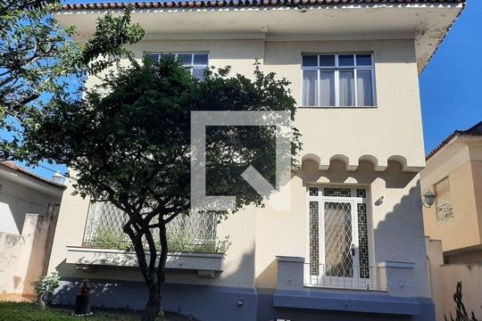 Casa à venda com 4 quartos, 300m² em Engenho de Dentro, Rio de Janeiro