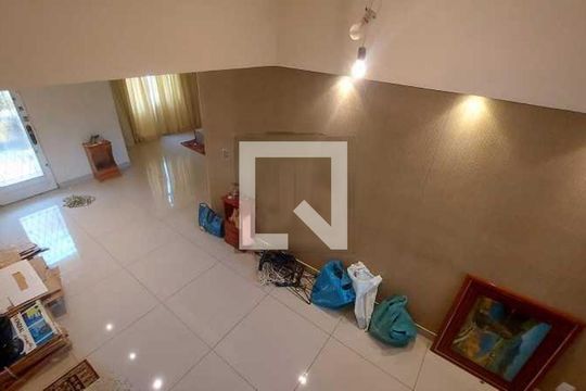 Casa à venda com 3 quartos, 130m² em Água Santa, Rio de Janeiro