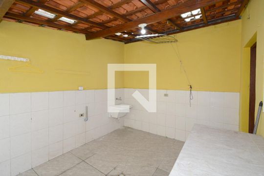 Área de Serviço de casa para alugar com 2 quartos, 105m² em Vila do Castelo, São Paulo