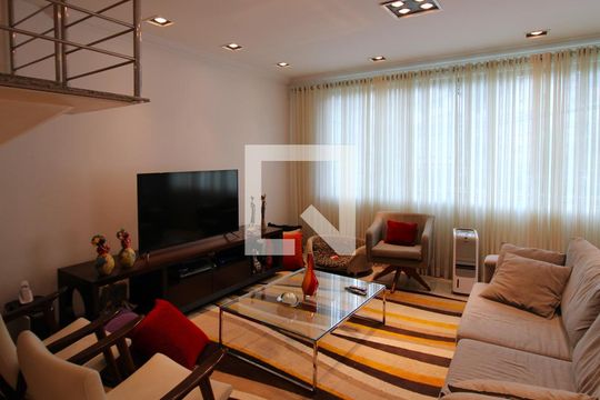 Casa à venda com 5 quartos, 419m² em Jardim São Paulo, São Paulo