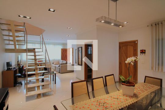 Sala de casa à venda com 5 quartos, 419m² em Jardim São Paulo, São Paulo