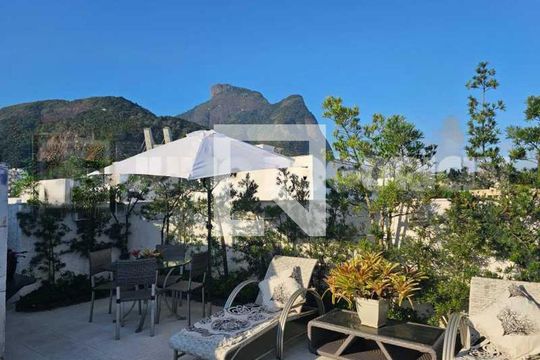 Apartamento à venda com 4 quartos, 596m² em Barra da Tijuca, Rio de Janeiro