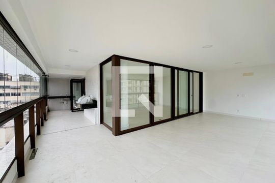 Sala/Varanda de apartamento à venda com 3 quartos, 166m² em Botafogo, Rio de Janeiro