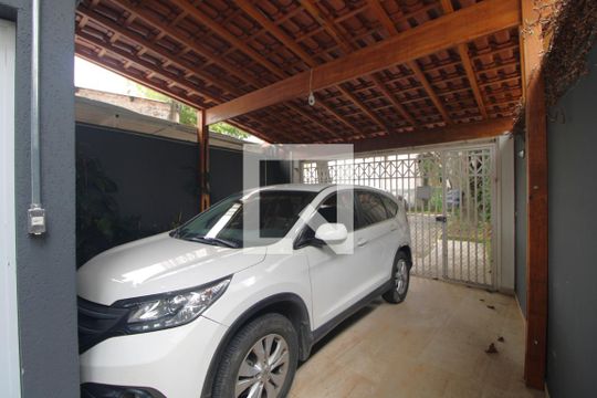 Área comum de casa à venda com 3 quartos, 150m² em Jardim Santo Antoninho, São Paulo