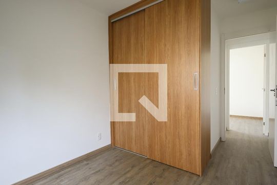 Quarto 1 - Armários de apartamento à venda com 2 quartos, 45m² em Vila Suzana, São Paulo