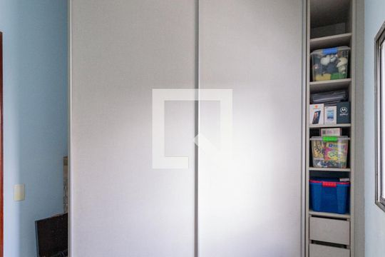 Quarto 1 de casa à venda com 4 quartos, 141m² em Cipava, Osasco