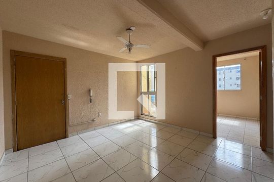 Sala de apartamento para alugar com 2 quartos, 49m² em Campina, São Leopoldo